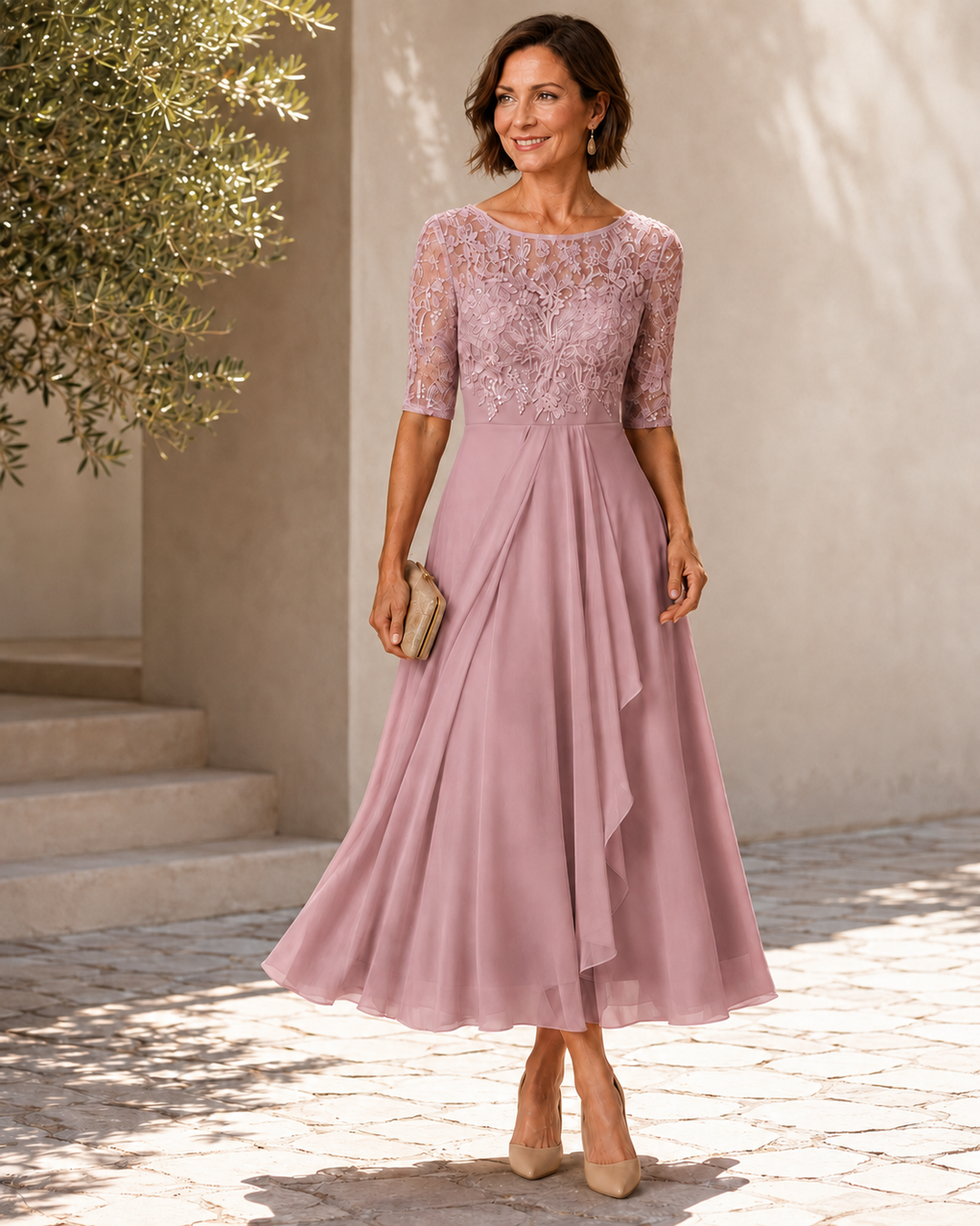 Belle /  The Flattering Lace Midi Dress