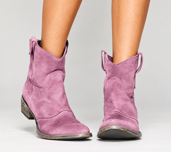 The Yarrow Boots